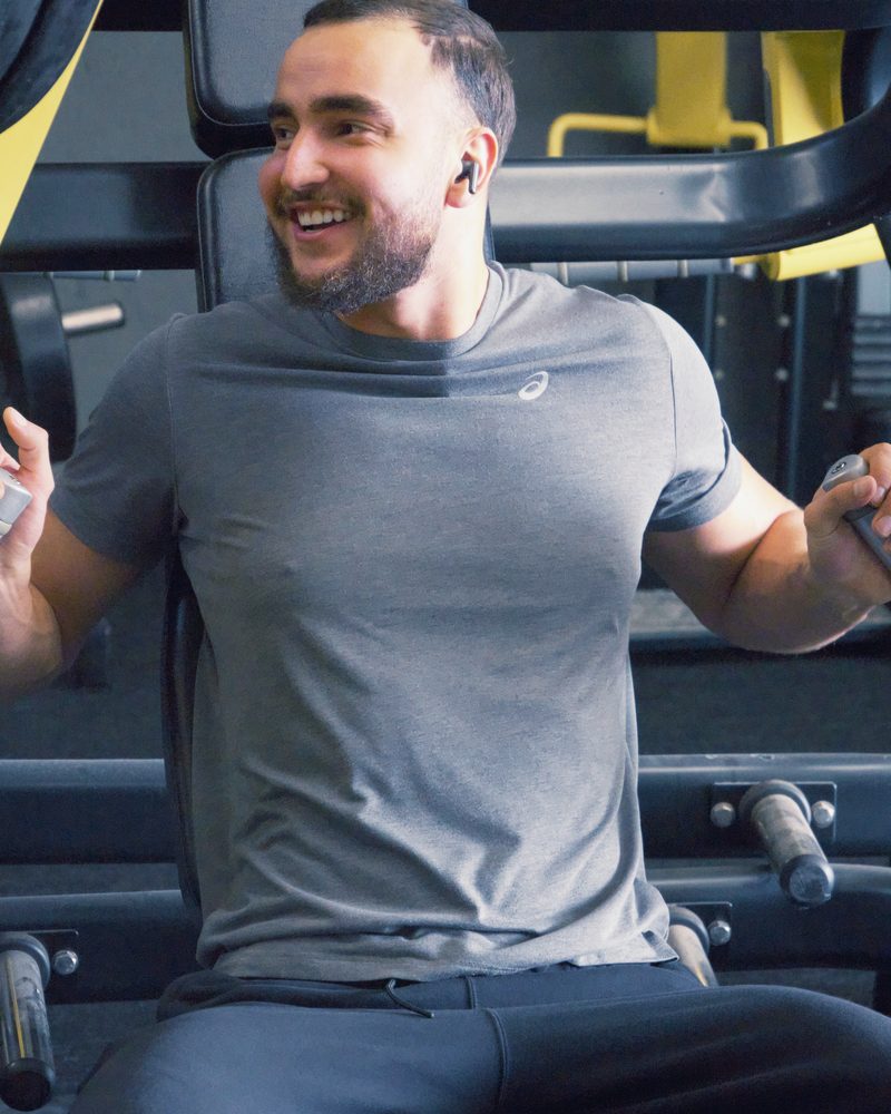 Trainen in de gym van Meliani